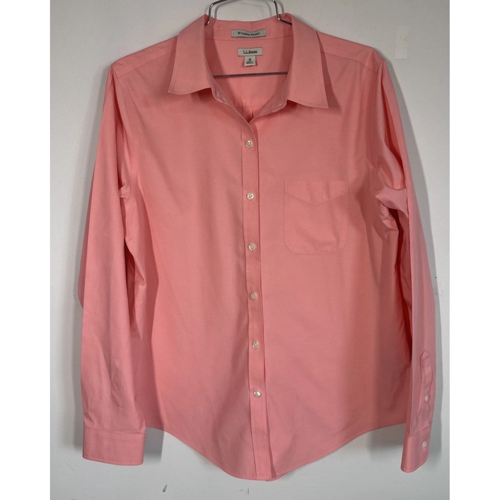 LL Bean Wrinkle Resist Long Sleeve Button Up Shirt Blouse Women's M Peach Preppy